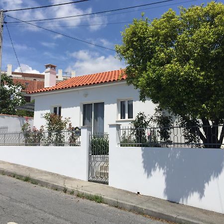 Casinha Da Vila อาร์กอสเดวัลเดเวซ ภายนอก รูปภาพ